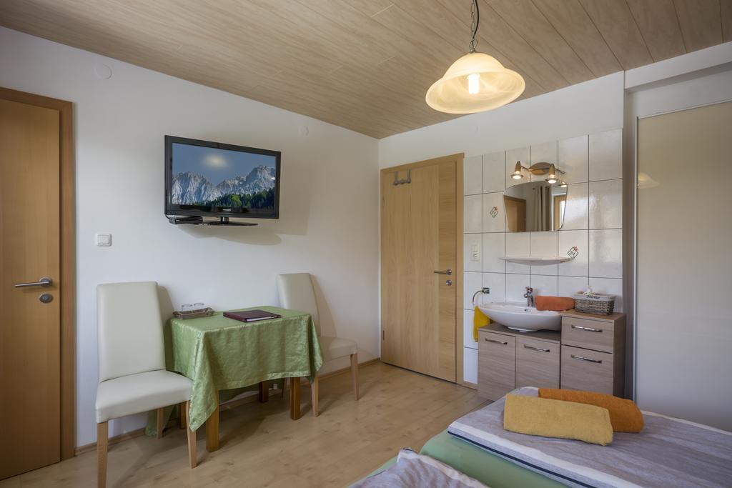 Haus Enzian Hotel Thiersee Ngoại thất bức ảnh
